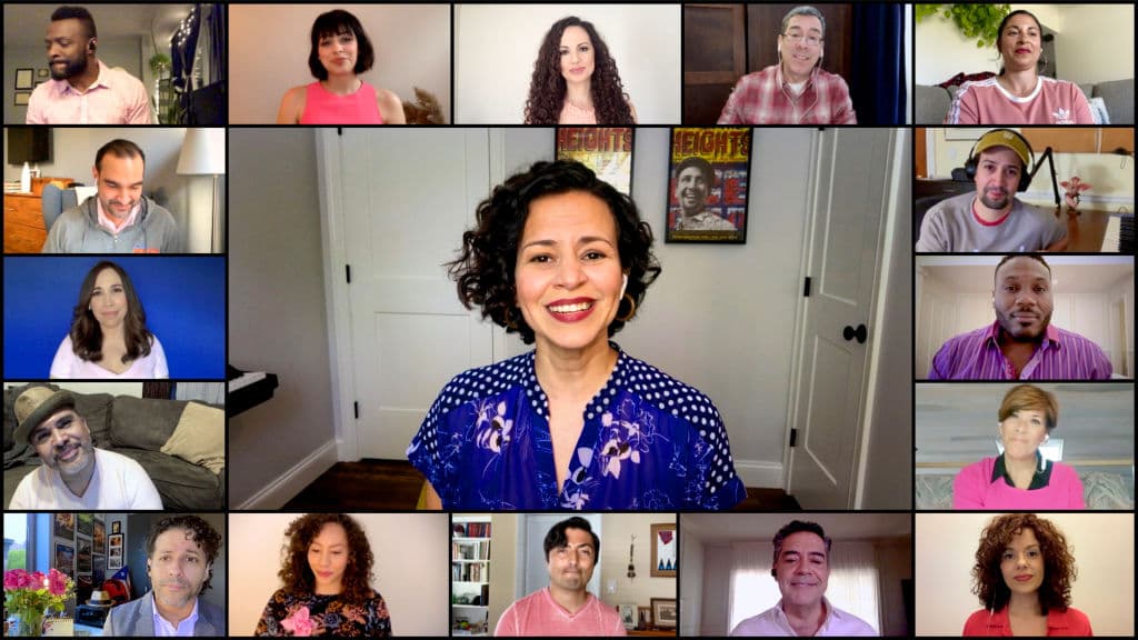 <b>Mandy Gonzalez. </b> Es una de las actrices de raíces mexicanas más conocida en Broadway: en 'Wicked' dio vida a Elphaba y en 'In The heights' interpretó a la noble Nina Rosario. Actualmente vemos a
<a href="https://www.instagram.com/mandy.gonzalez/?hl=en" target="_blank">Mandy </a>b rillar en 'Hamilton' en el papel de Angelica Schuyler. Aparte
<b> ya sacó dos libros infantiles, de una serie que llama: Fairless (Sin miedo).</b>
<br>