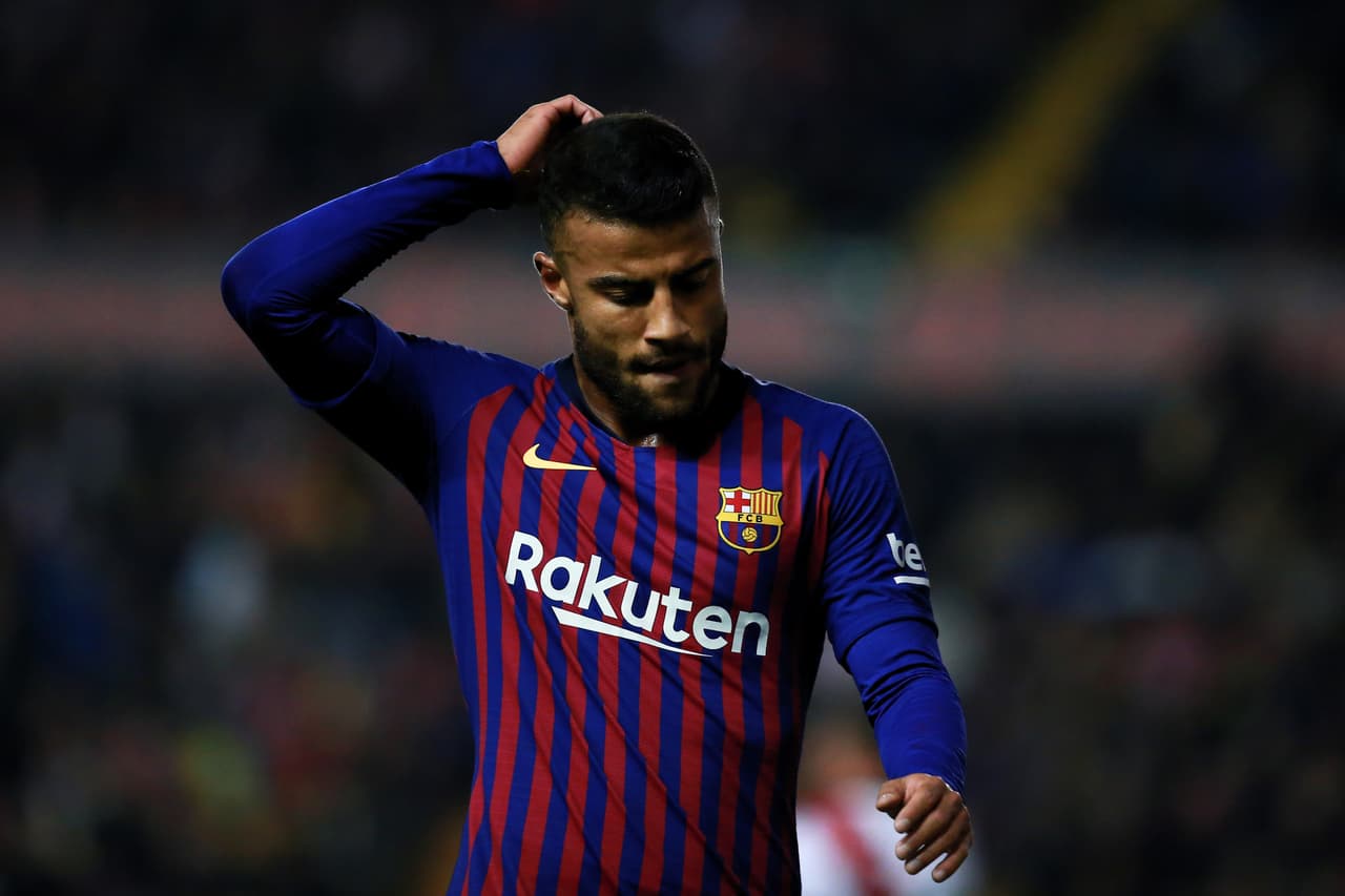 El paso de Rafinha del Barcelona al Valencia se estancó, pues el equipo catalán no piensa rebajar su precio y en el club valenciano están mirando otras opciones.