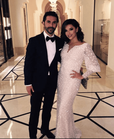 Después de casi dos años de relación, José Bastón le propuso matrimonio a la actriz Eva Longoria con ayuda de un lujoso anillo creado por Berger Joyeros.