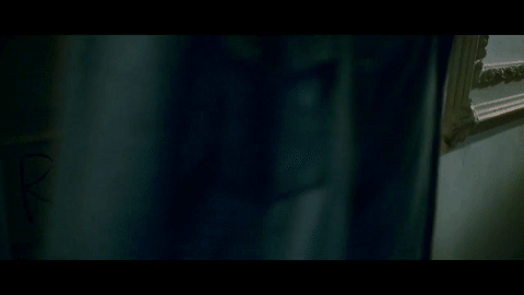 'Halloween Horror Nights' une a las mentes más enfermas del terror para trasladar, literalmente, a sus visitantes hacia un mundo tridimensional donde sus sentidos los harán vivir y respirar el horror.