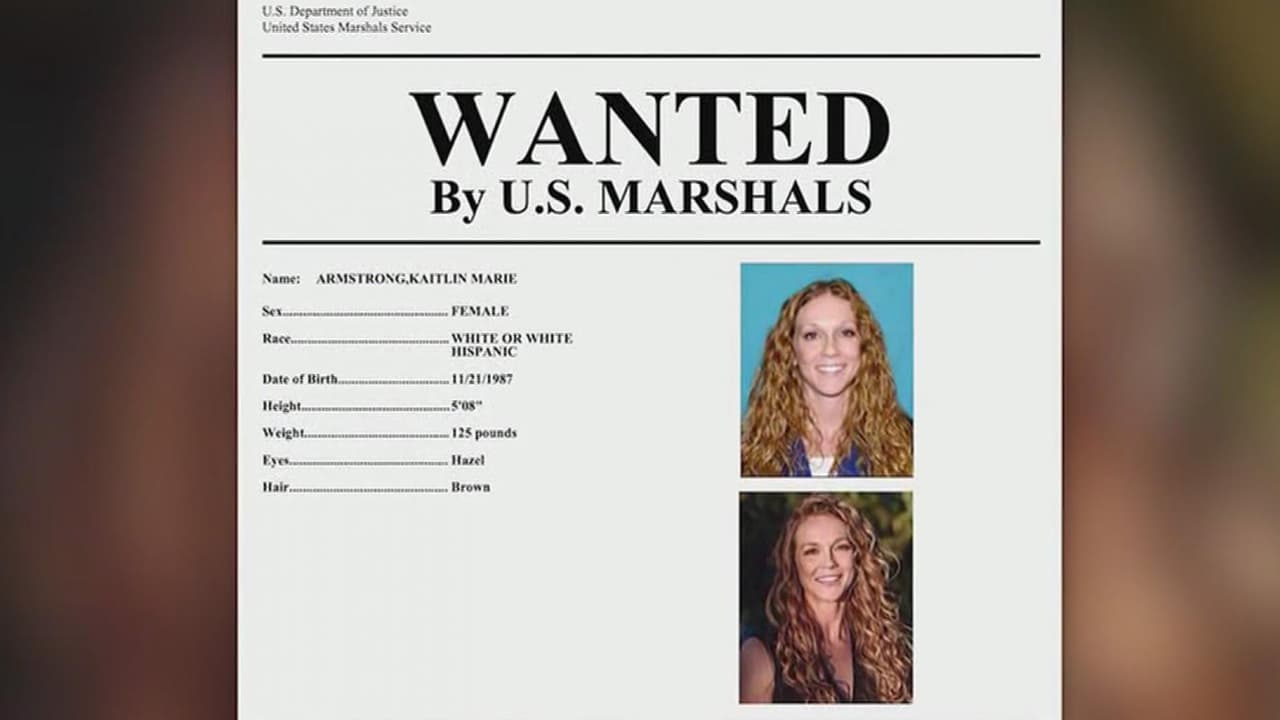 <b>Tras 43 días prófuga, las autoridades hallaron a la sospechosa en un hostal frente a la playa en Costa Rica.</b> Kaitlin Marie Armstrong abordó un avión desde el Aeropuerto Internacional de Newark utilizando un pasaporte de una mujer con rasgos similares a los suyos.