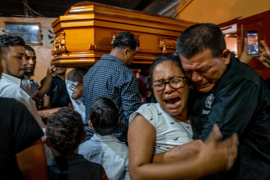 350 muertos, 760 presos políticos y 65,000 exiliados: el oscuro saldo de un año de crisis en Nicaragua