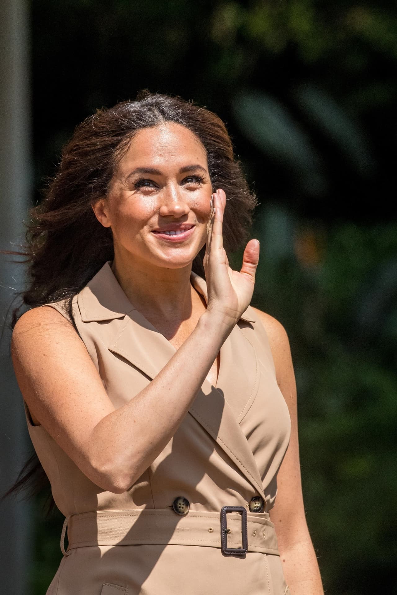 Una de las hipótesis que se discutía era que la imagen del rostro de la duquesa se tomó en otra foto similar, de la misma sesión, y luego fue montada en la postal compartida.
