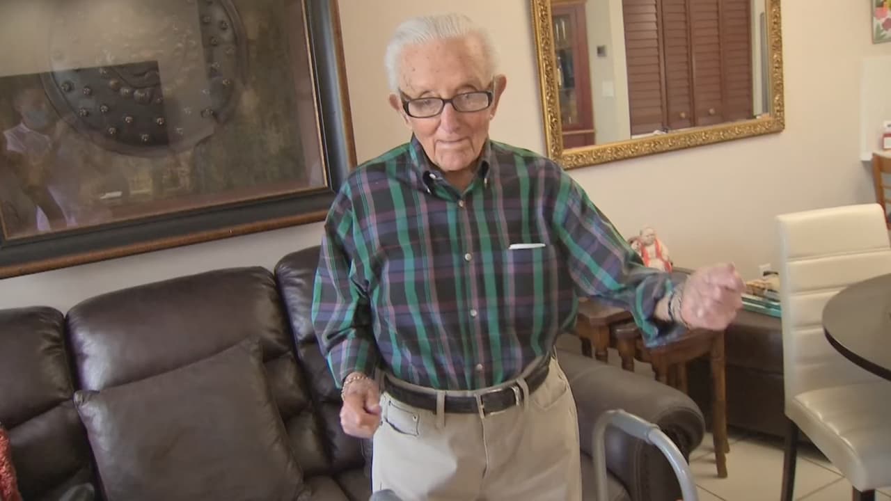 Y Víctor dice que el éxito en la vida es que nunca se debe parar de celebrar. 
<br>