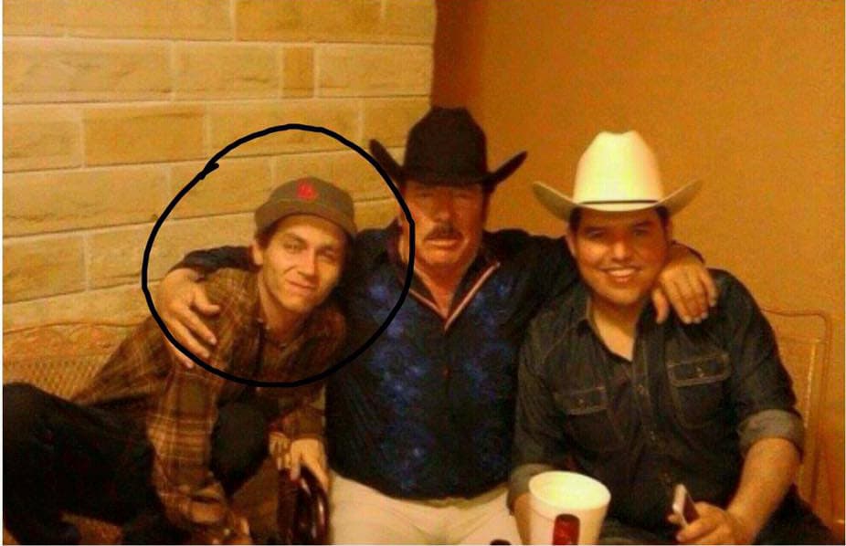 Falleció hijo de Lalo Mora