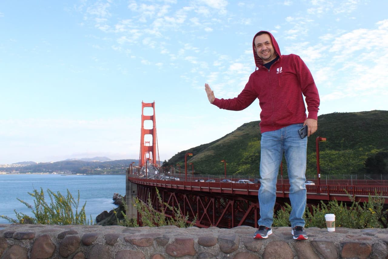 <b>La Bestia</b> está un poco mal ubicado para sostener el puente.