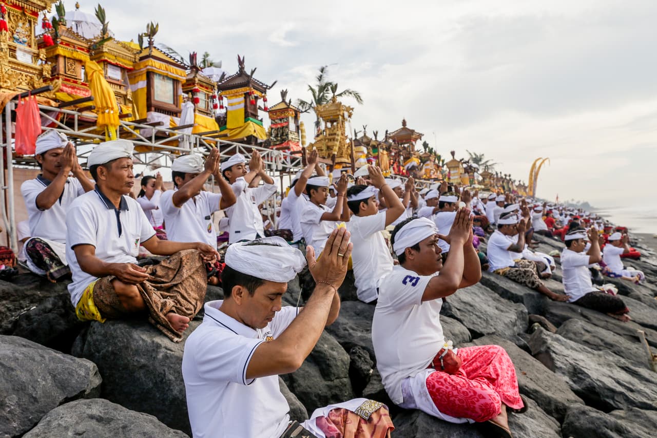 Nyepi: el día del silencio
