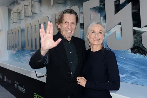 Nimoy falleció tras complicaciones de una enfermedad pulmonar, que él atribuía a fumar durante muchísimos años en su vida.