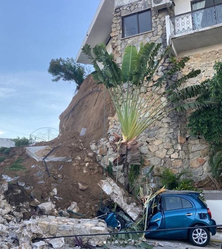 La actriz tendrá que esperar para poder ir a su casa, pues las condiciones en que quedó la ciudad se lo impiden.
<br>
