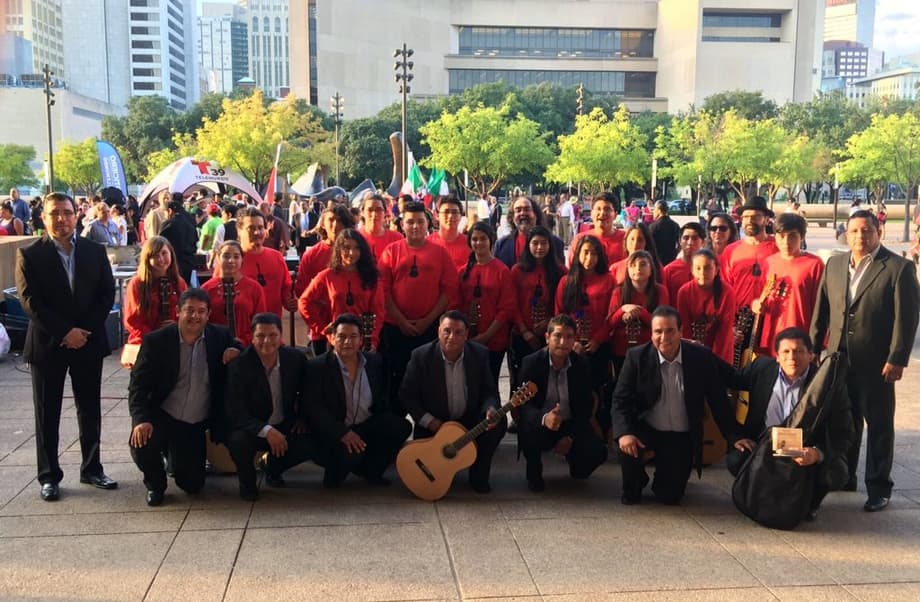 Talento mexicano compartiendo esta gran fiesta