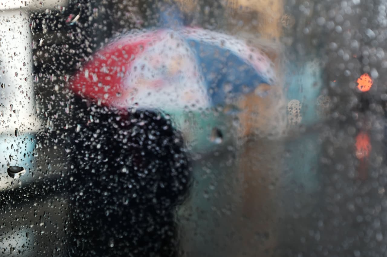 Tormenta costera trae lluvia helada y fuertes vientos a Nueva York y Nueva Jersey