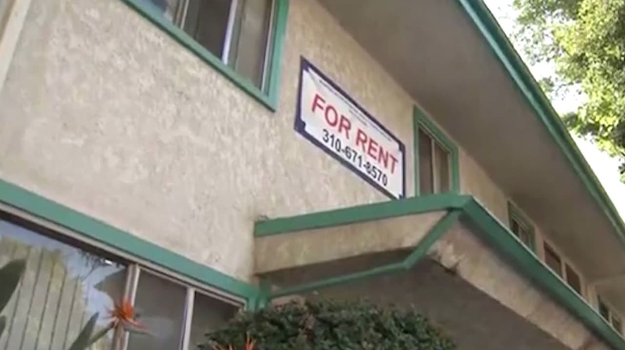 Hasta 19 mil dólares en asistencia para inquilinos en Los Ángeles quiénes califican