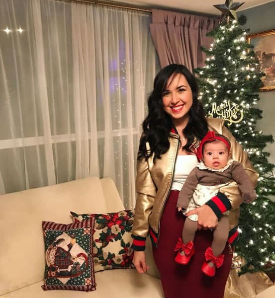 La pasada Navidad fue la más especial para Fátima, pues la disfrutó convertida en mamá: "Mi mejor regalo esta Navidad", escribió en Instagram.