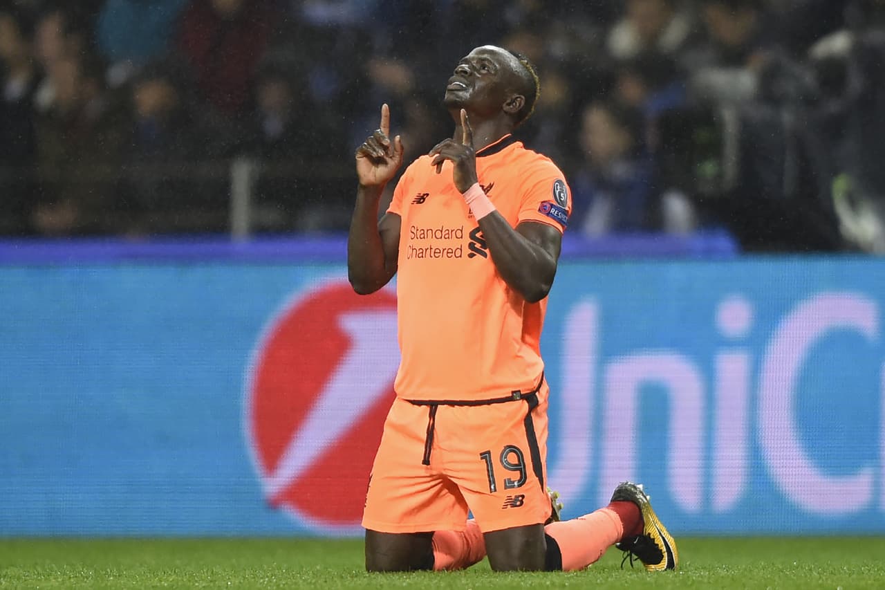Liverpool dio un gran paso a los cuartos de final al vencer de visitante 0-5 al Porto en el juego de ida de octavos en Champions, con lo que espera el partido de vuelta para celebrar en casa la llave.