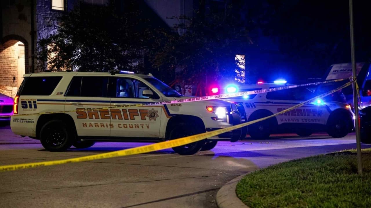 Trabajador es hallado muerto a tiros dentro de una vivienda vacía en el área de Houston