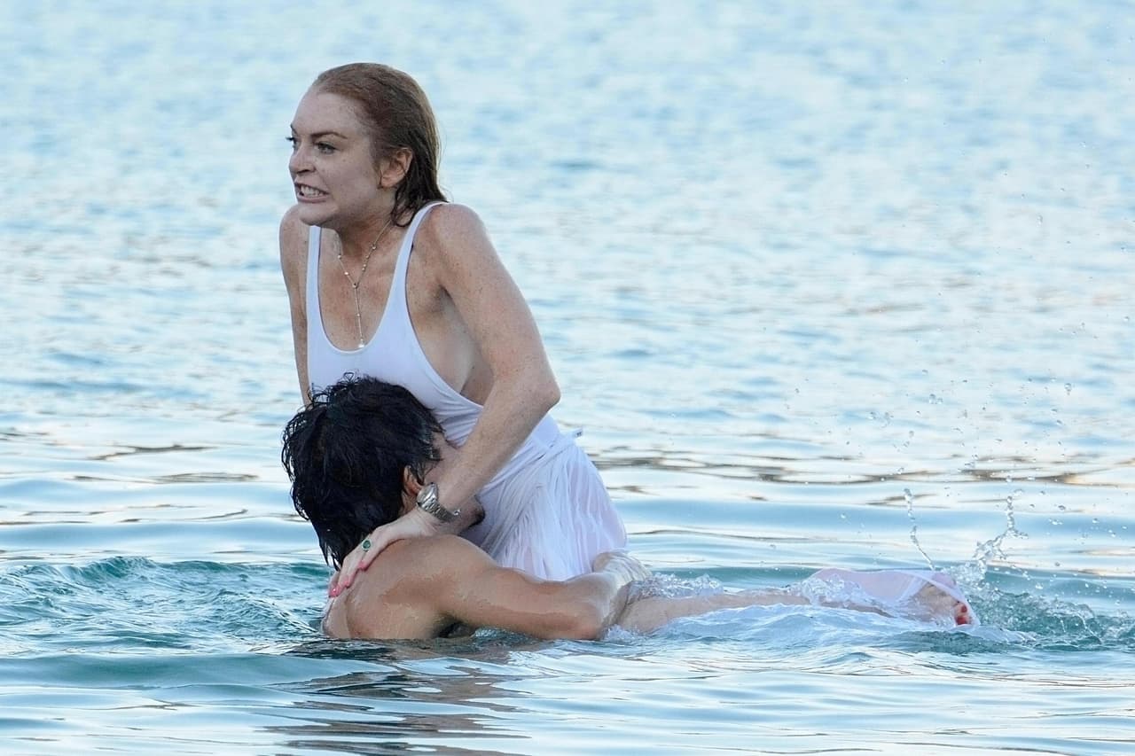 Quiso hundir a Egor en el mar.