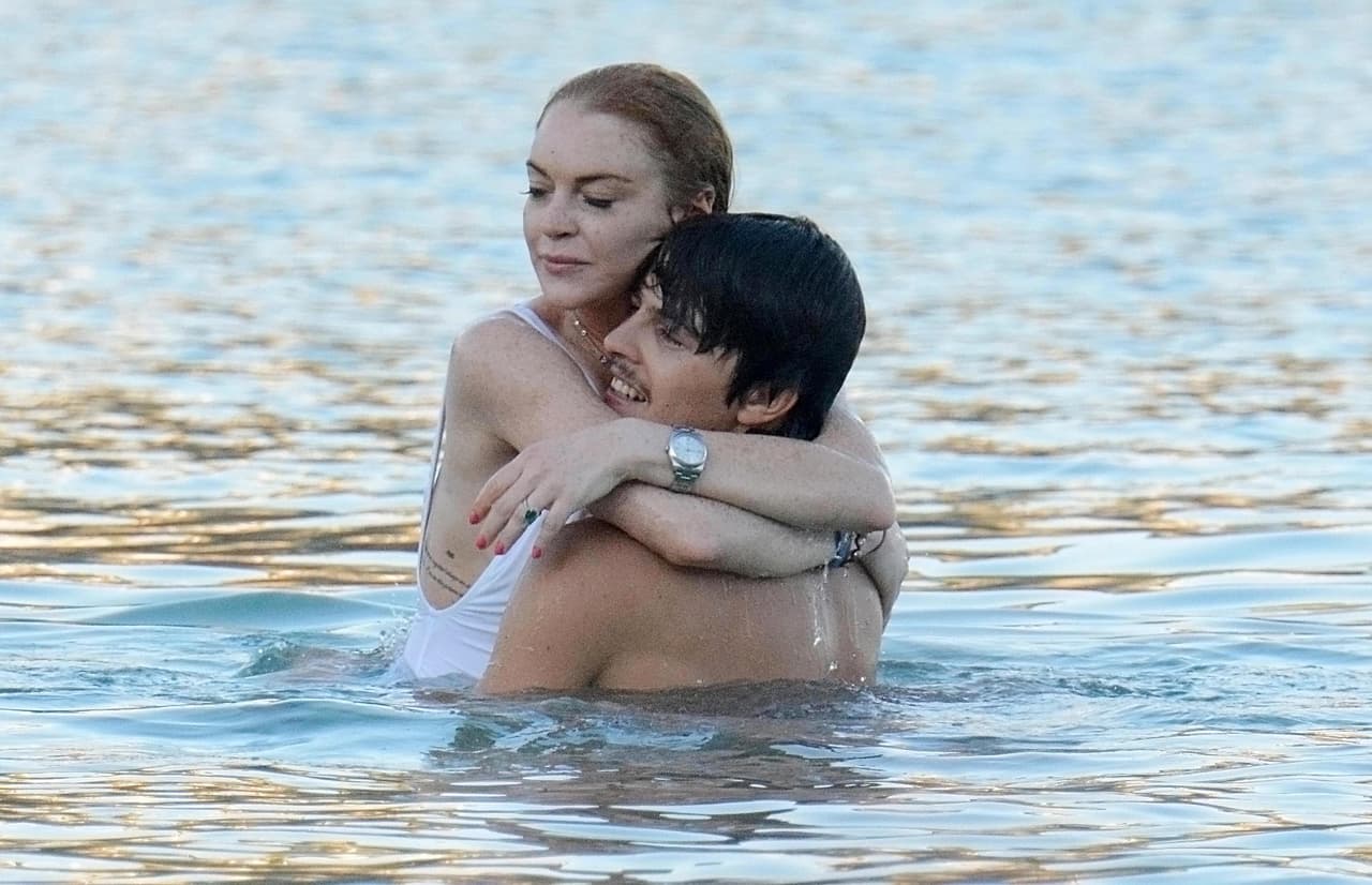 Ahora están en Mykonos, Grecia.