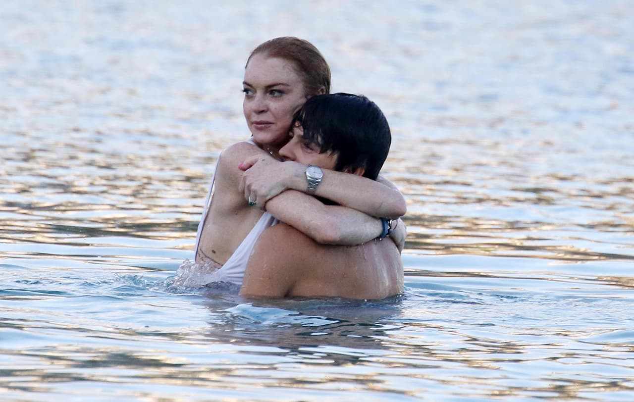 Y ahí no podían soltarse dentro del mar.