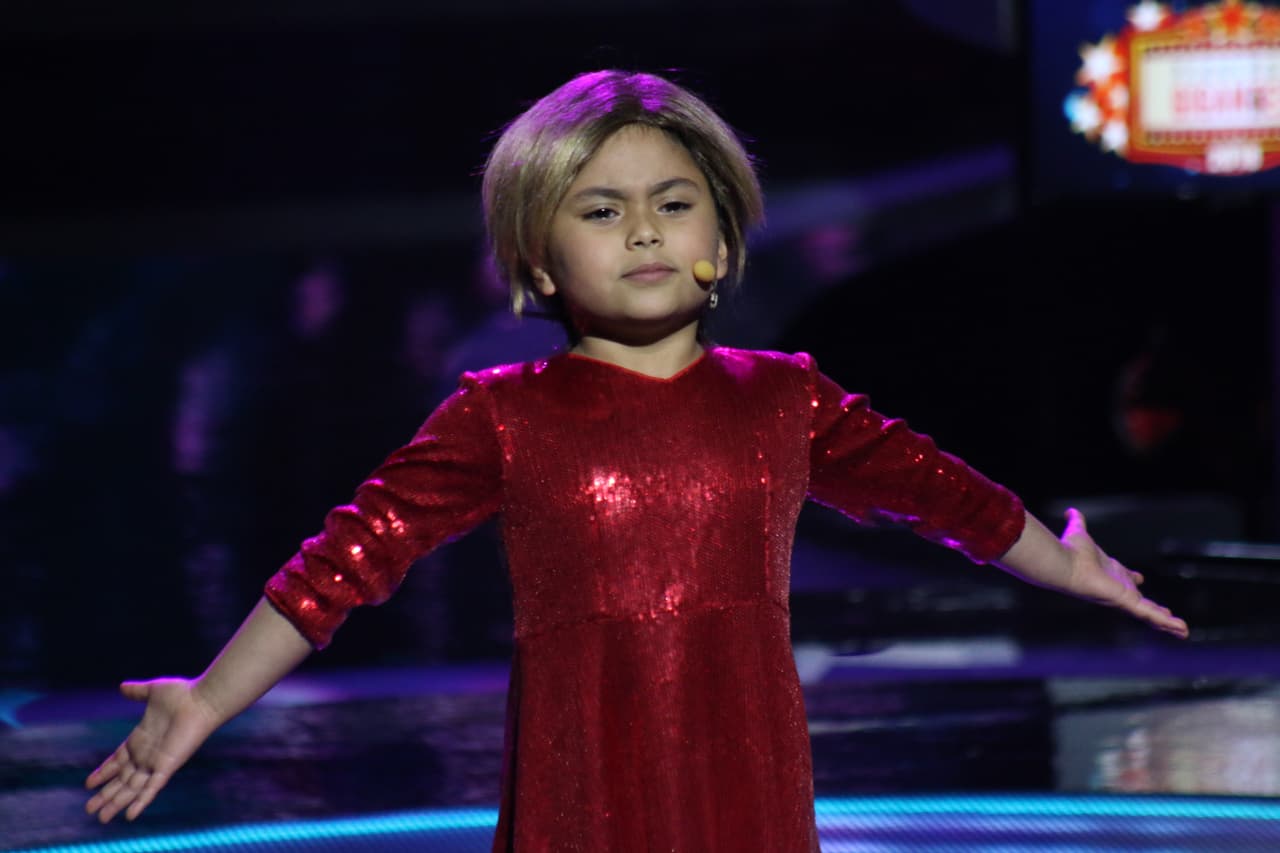 Interpretó el tema 'Mentiras' de D'Alessio.