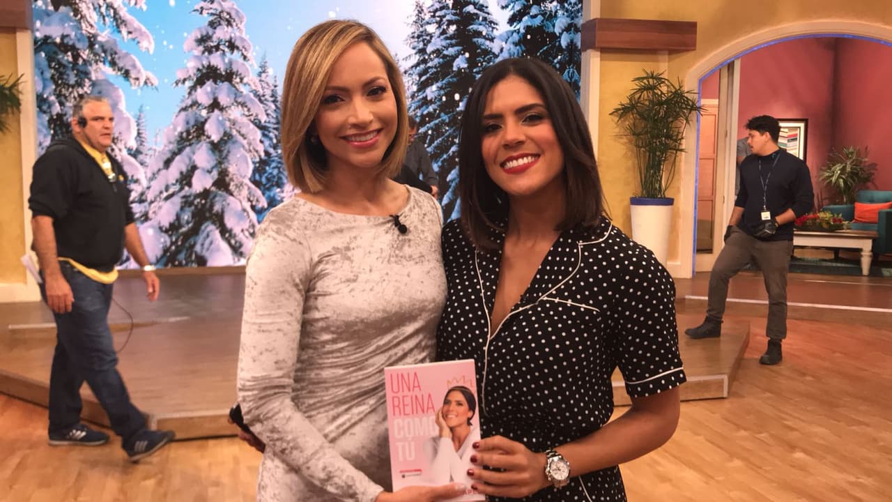 Satcha Pretto fue una de las primeras en felicitarla. Francisca no podía ocultar su emoción al ver uno de sus sueños hecho realidad.