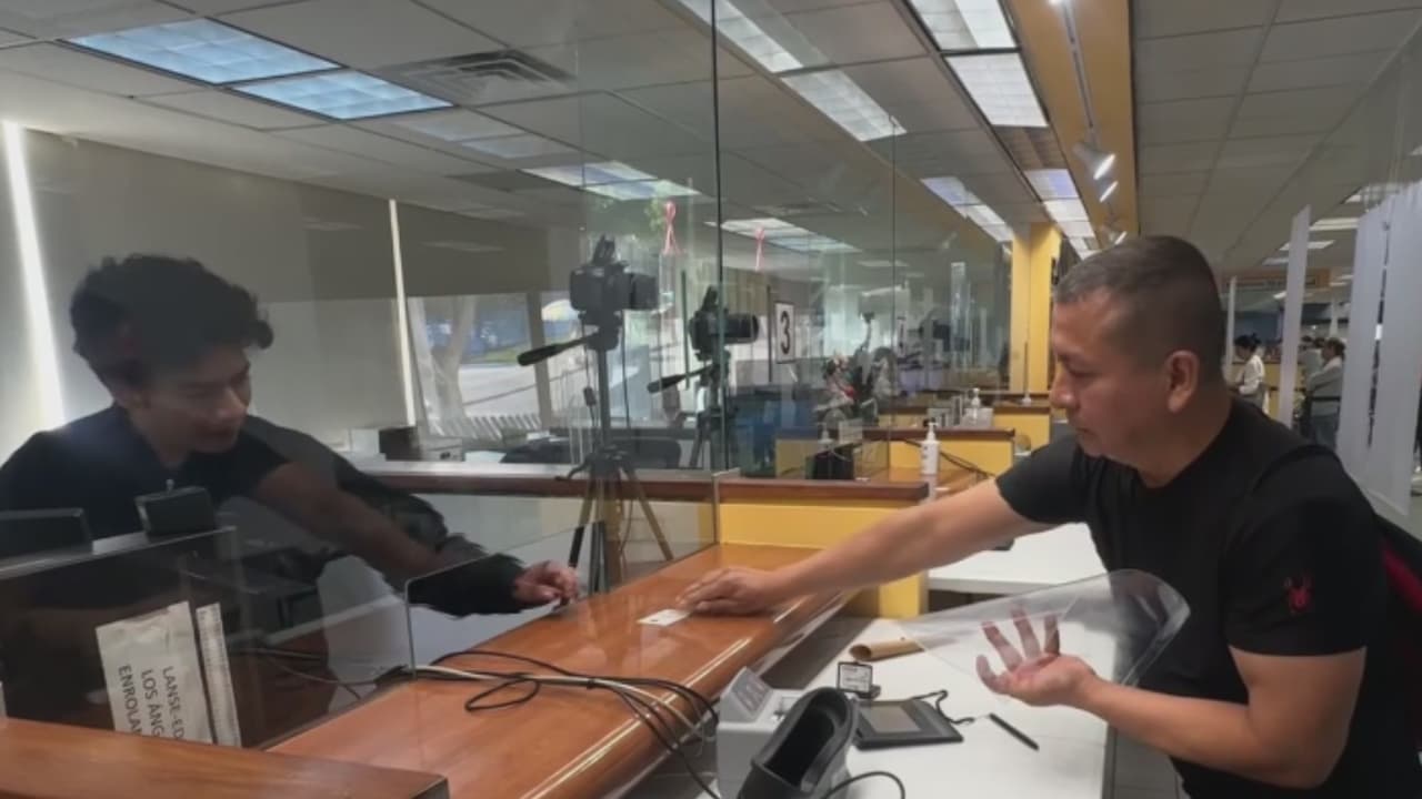 Mexicanos que trabajan en EEUU pueden recibir beneficios de retiro: te explicamos cómo