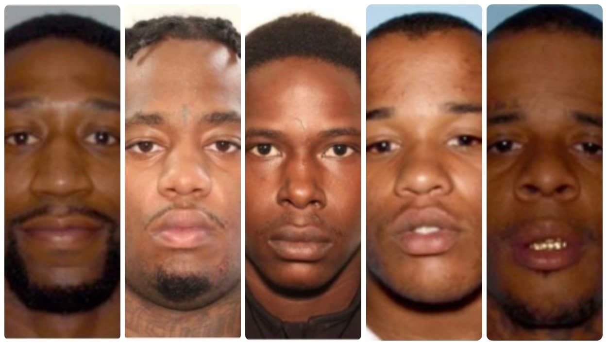 Las autoridades en Georgia 
<b><a href="https://www.univision.com/local/dallas-kuvn/explicamos-las-diferencias-entre-la-alerta-azul-la-alerta-amber-y-la-alerta-de-plata">activaron una Alerta Azul</a></b>, notificando a los ciudadanos que 5 confinados "peligrosos" en la cárcel del condado Pulaski escaparon el pasado viernes, cerca de las 11:15 de la noche, tras golpear a uno de los guardias y bajo amenaza despojar a otro de las llaves de su carro.