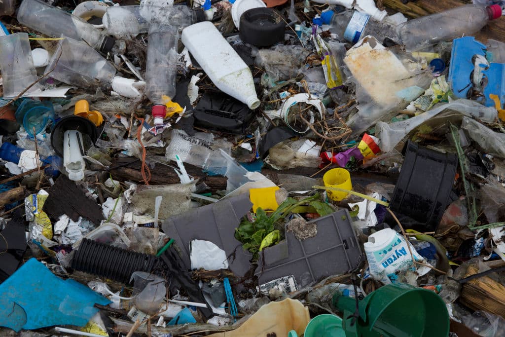 500 millones de pedazos de basura encontrados a lo largo de las carreteras de Pensilvania, según investigación 
