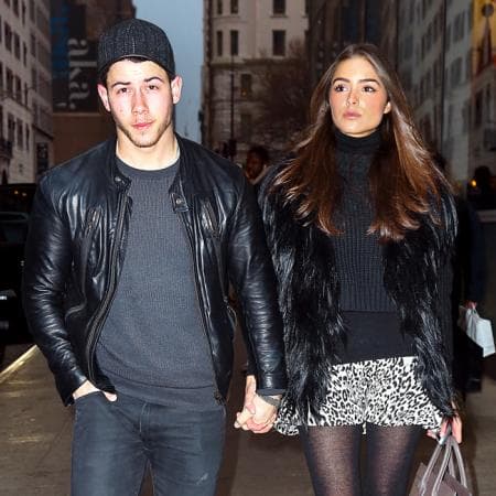 Lo mejor de todo es que ambos están solteros. Nick terminó con Olivia Culpo en abril de 2015.