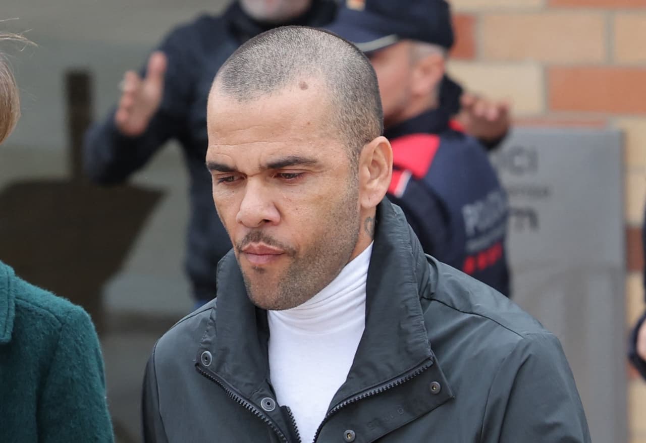 Dani Alves lanza primer comunicado tras salir de prisión