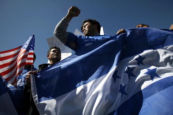 El gobierno de Trump cancela el TPS de los hondureños y les da 18 meses para irse del país