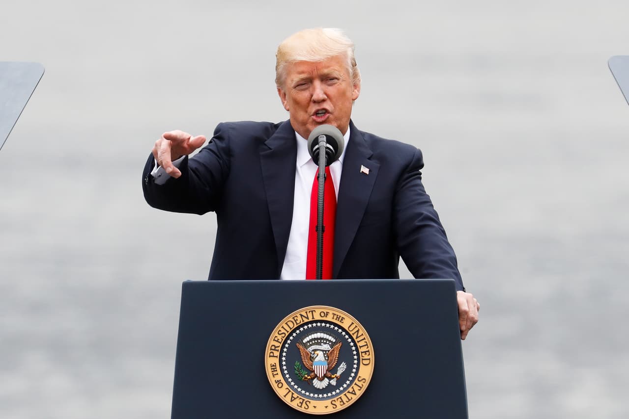 Trump rompe su silencio: llama a Comey "filtrador" y dice que se siente "completamente" reivindicado