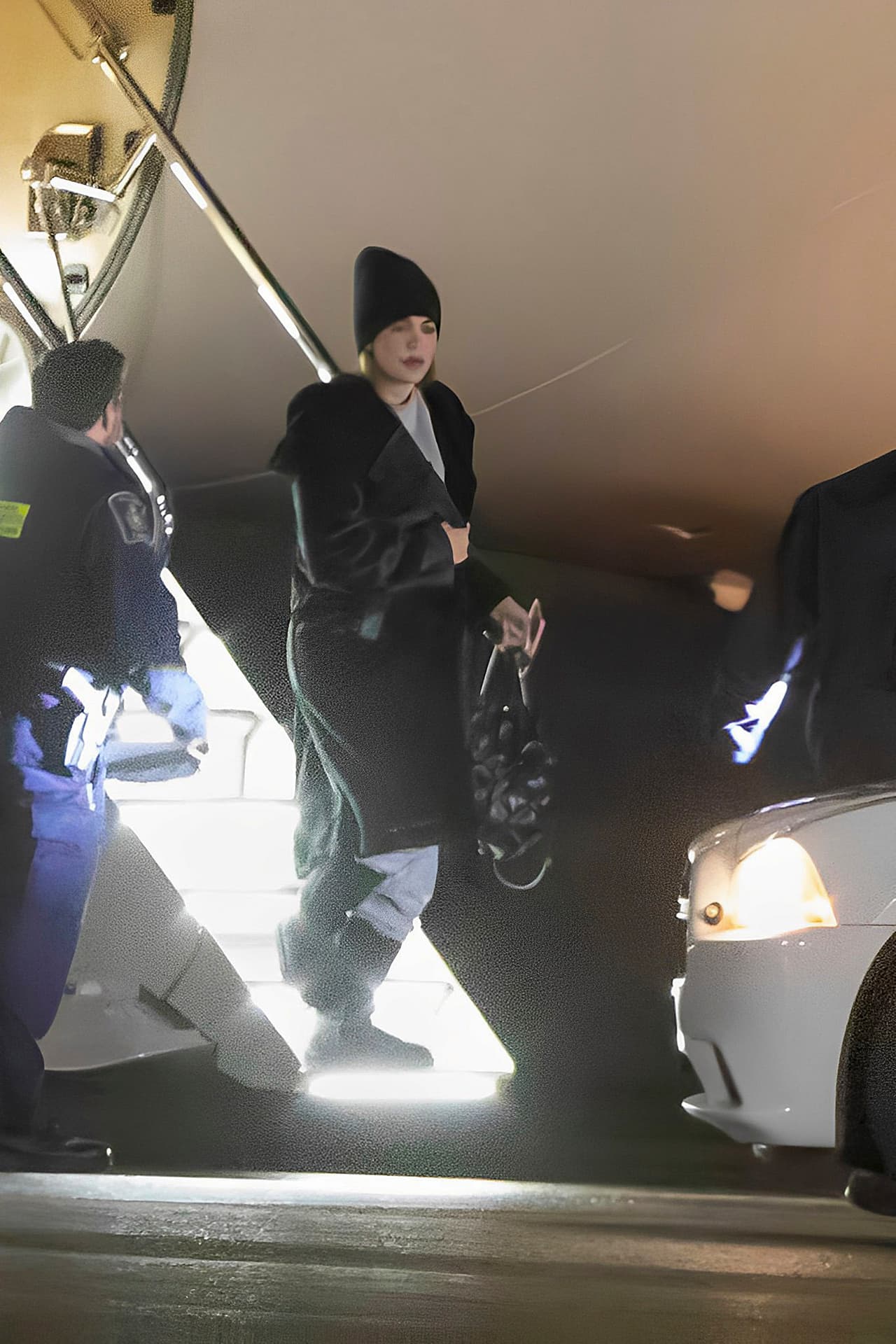 Testigos afirmaron que Khloé lucía 
<b>"visiblemente preocupada"</b>. 
<br>