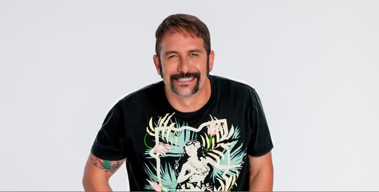 Pablo Valentín es Gumaro en "Antes muerta que Lichita"