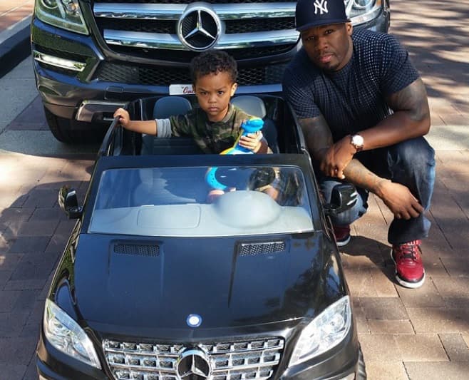 50 Cent regaló a su hijo este auto en miniatura, réplica de un Mercedes ML450 SUV, como el que él tiene.
