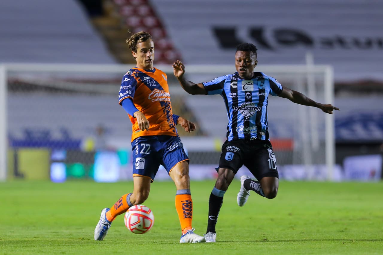Querétaro y Puebla empataron 1-1 en la Jornada 12 del Apertura 2022 con goles de Ariel Nahuelpán y Jozy Altidore.