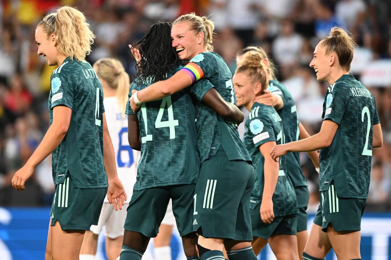 Alemania es una firma candidata en los Cuartos de Final ante una Austria que tendrá que sacar lo mejor si quiere seguir en el torneo.