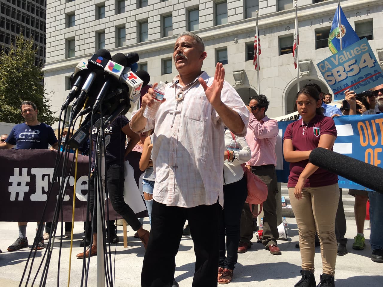 “Quisiera que siga la lucha, no hay que parar aquí, que mi caso sea un ejemplo”, expresó el inmigrante.