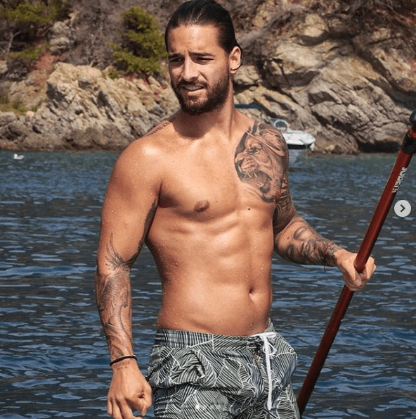 "Él sabe que se puede divertir, pero 
<b>la diversión no significa que vaya a dañar</b> su carrera en una discoteca", señaló Fernández.