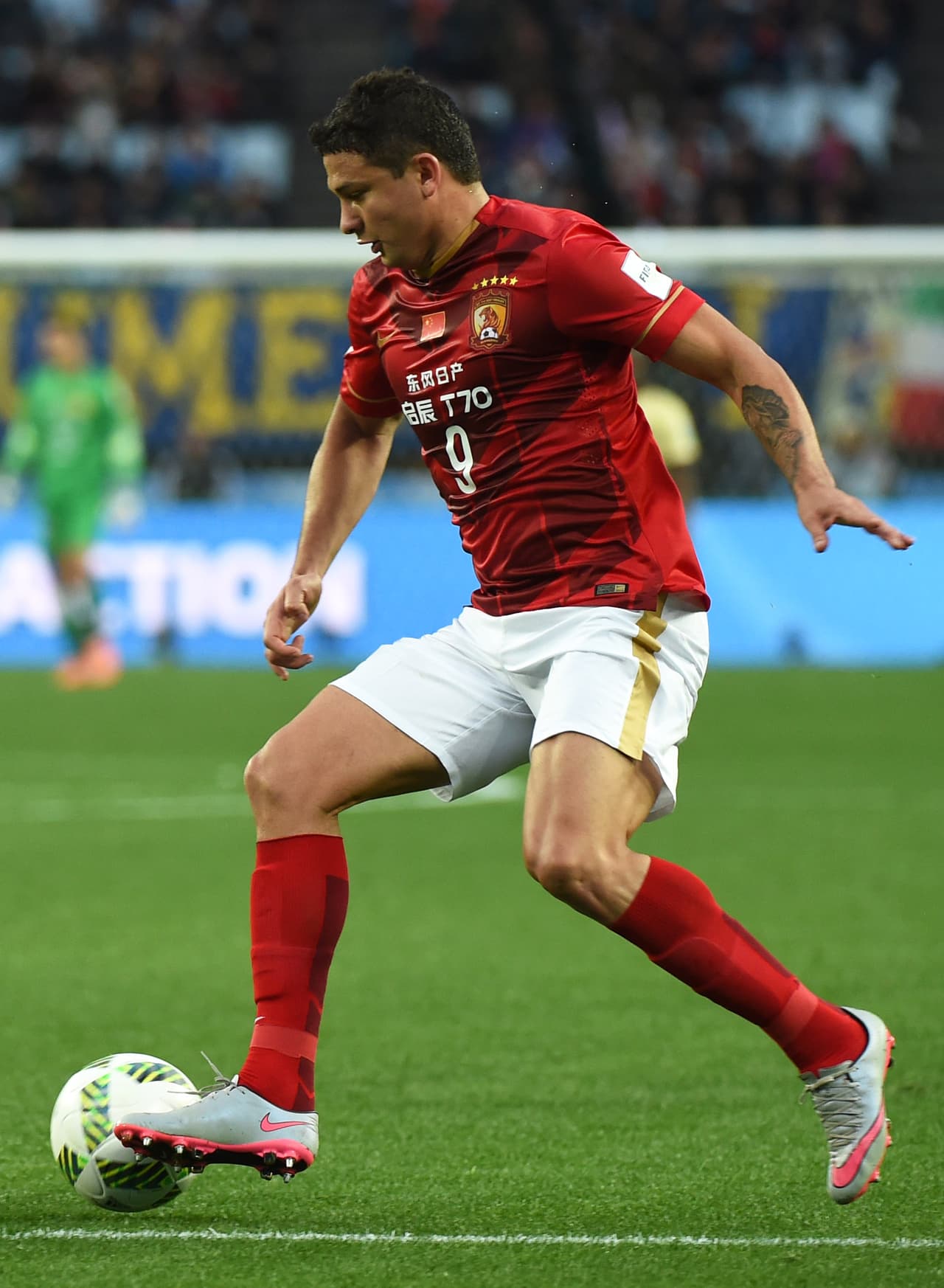 Ekelson solía ser su goleador, quien ahora juega para el Shanghái SIPG.