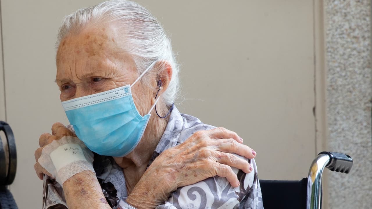 Aumentan casos de COVID-19 en hogares para ancianos de Carolina del Norte