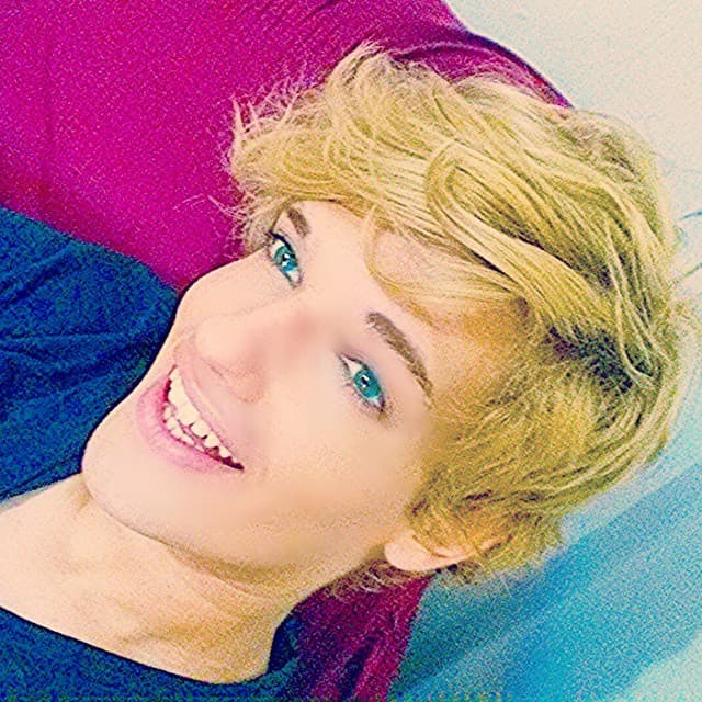 Fotos del 'muñeco Ken humano', Celso Santebañes