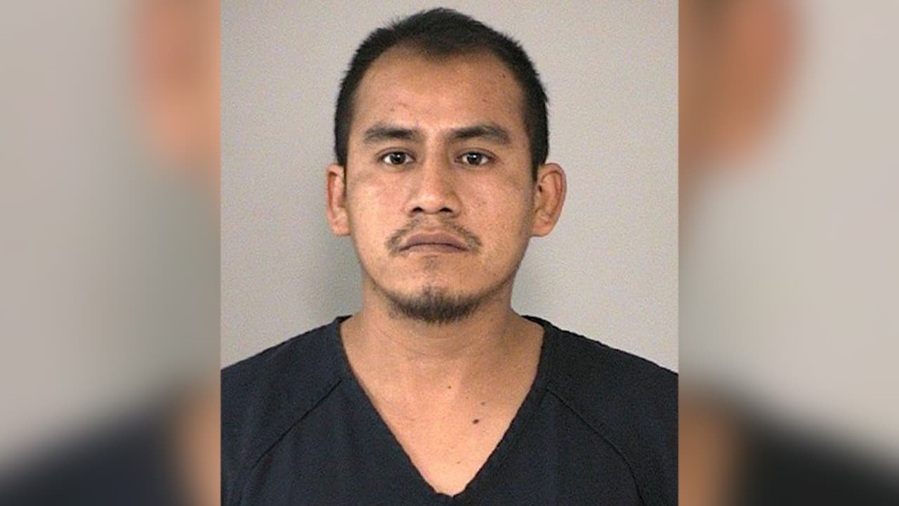 Arrestan a un sospechoso que chocó un autobús escolar al suroeste de Houston