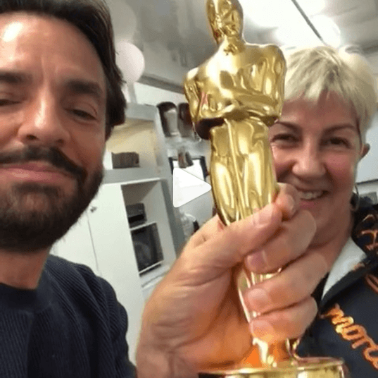 Eugenio Derbez le dio la bienvenida al 2019 con gran optimismo y fue a través de su cuenta de Instagram que se despidió el 2018 con un video de sus mejores momentos. En la descripción escribió: "Profesionalmente hubo momentos maravillosos que me dejaron un gran aprendizaje. Personalmente, la vida me regaló la oportunidad de ser abuelo por primera vez. ❤️👼🏼 Bienvenido 2019!".