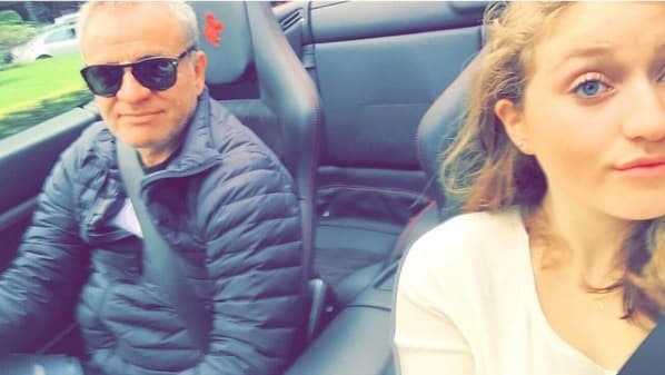 Entre los cuestionamientos que le hicieron, contestó uno sobre lo que fue más difícil de enfrentar al haber sido 
<b>hijastra del expresidente Enrique Peña Nieto</b> durante su sexenio presidencial.