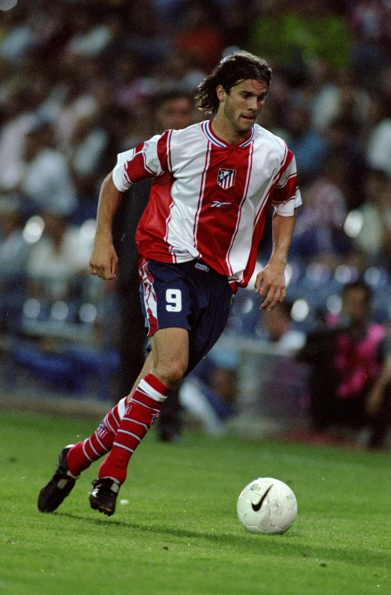 Unos años más atrás encontramos a Santiago 'Indiecito' Solari, que cruzó el charco desde River Plate al Atlético de Madrid en el año 1999.