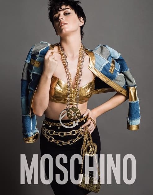 ¿A quién no le gustaría tener el cuerpo de la cantante? Constantemente aparece en los listados de las chicas más hermosas y sensuales del mundo.