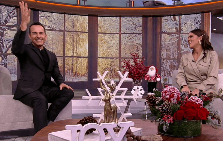 "Tengo una nueva perrita en mi vida", contó Carlos durante la transmisión.