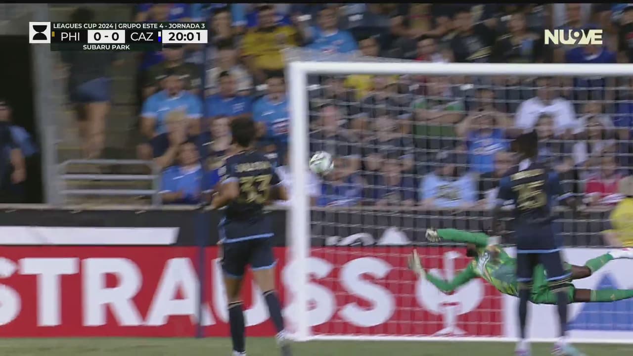 ¡Se salva Philadelphia del primero! Pelota de Gutiérrez se estampa en el poste