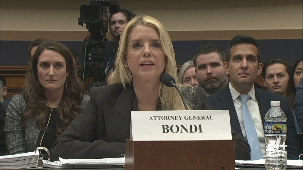 ¿Por qué Pam Bondi dejó de ser fiscal general de EEUU? Analizamos posibles decisiones de Donald Trump
