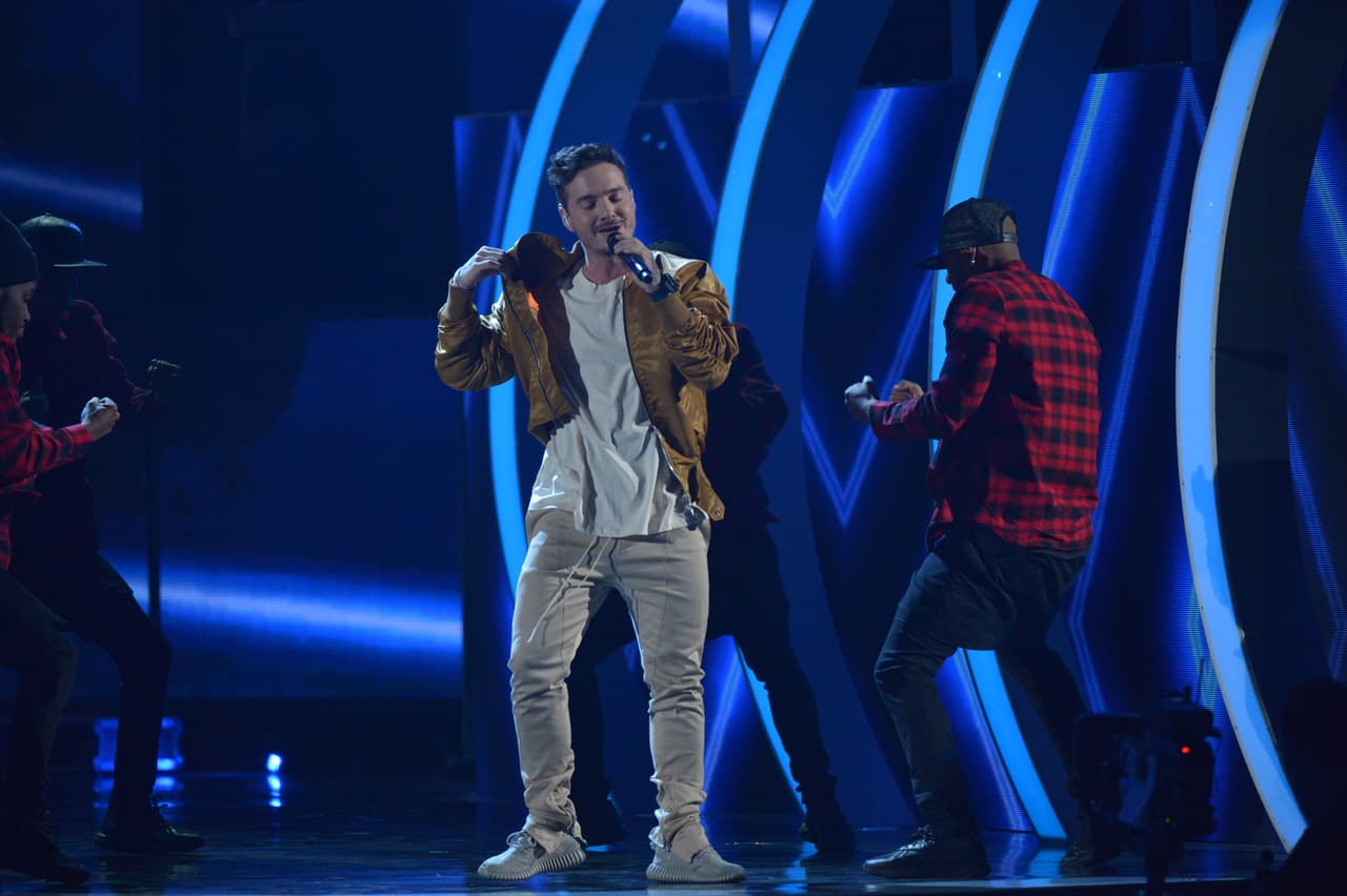 Farruko se unió a su colega.